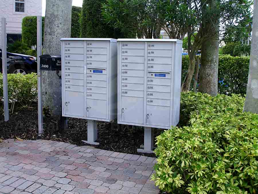 Venetian Villas Mailboxes